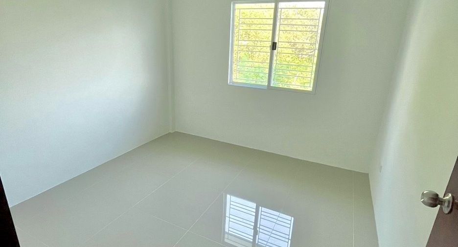 For sale 2 bedrooms townhouse in Bang Bo, Samut Prakan