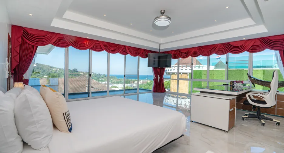 For sale 10 ベッドルーム house in Kathu, Phuket
