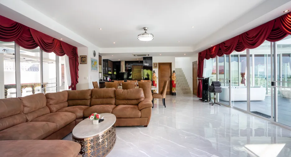 For sale 10 ベッドルーム house in Kathu, Phuket