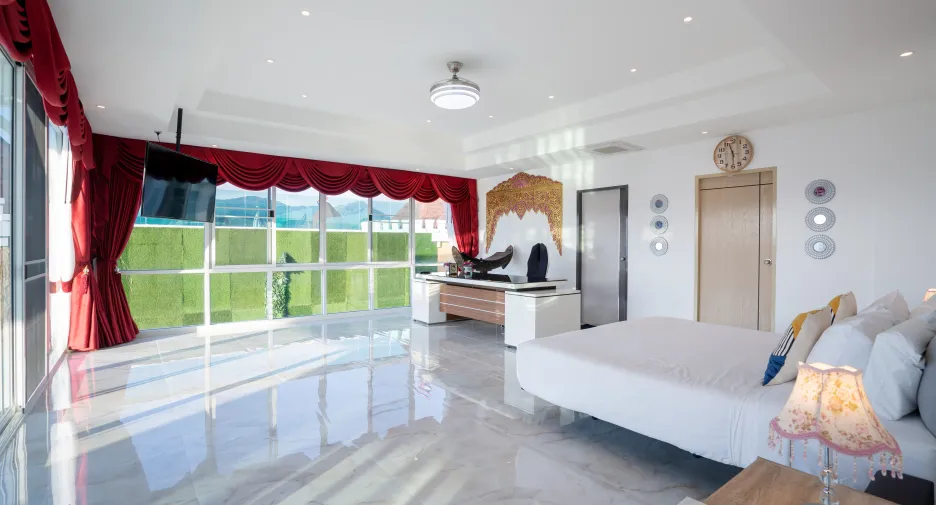 For sale 10 ベッドルーム house in Kathu, Phuket