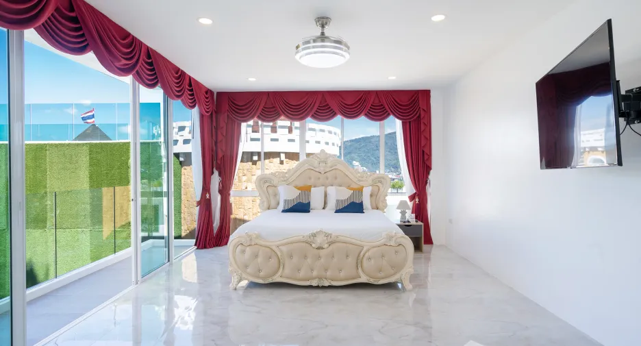 For sale 10 ベッドルーム house in Kathu, Phuket