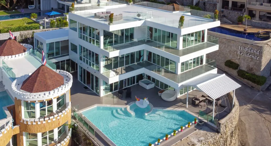 For sale 10 ベッドルーム house in Kathu, Phuket