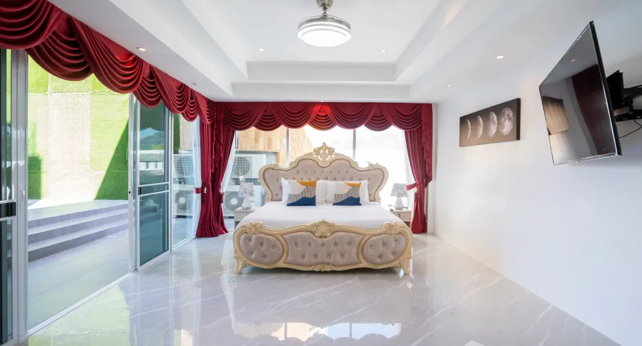 For sale 10 ベッドルーム house in Kathu, Phuket