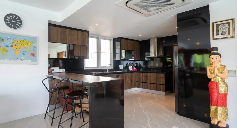 For sale 10 ベッドルーム house in Kathu, Phuket