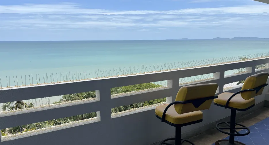 For sale 1 bed condo in Ban Chang, Rayong