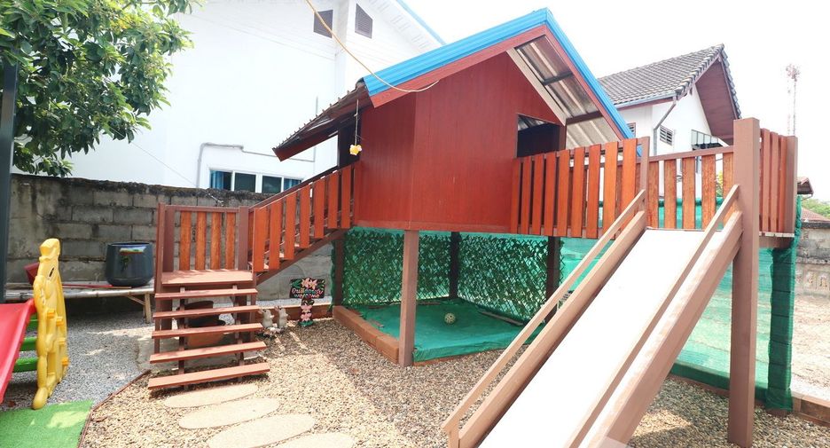 For sale 4 bedrooms house in Mueang Udon Thani, Udon Thani