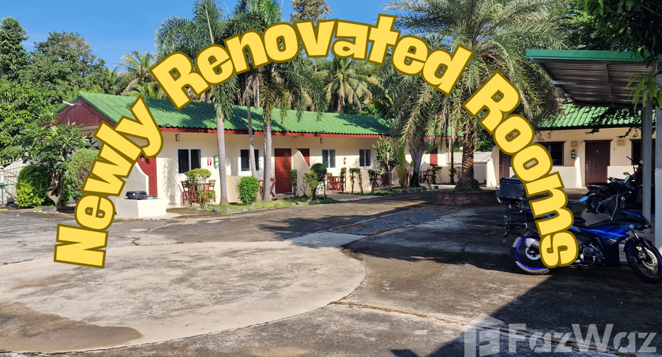 For sale 13 bedrooms hotel in Prasat, Surin