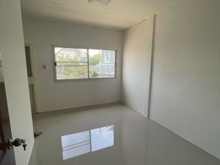 For sale 2 bedrooms townhouse in Min Buri, Bangkok