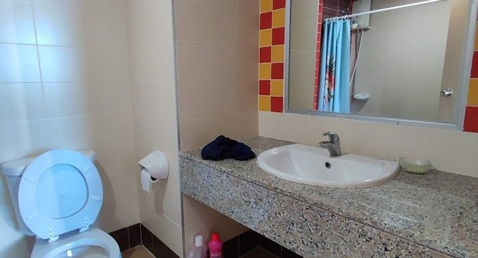 Condo en venta y en alquiler de 1 habitaciones en Khlong San, Bangkok