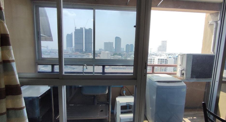 Condo en venta y en alquiler de 1 habitaciones en Khlong San, Bangkok