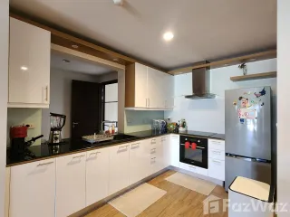 Продажа 2 спальни кондо в Ча Ам, Пхетбури