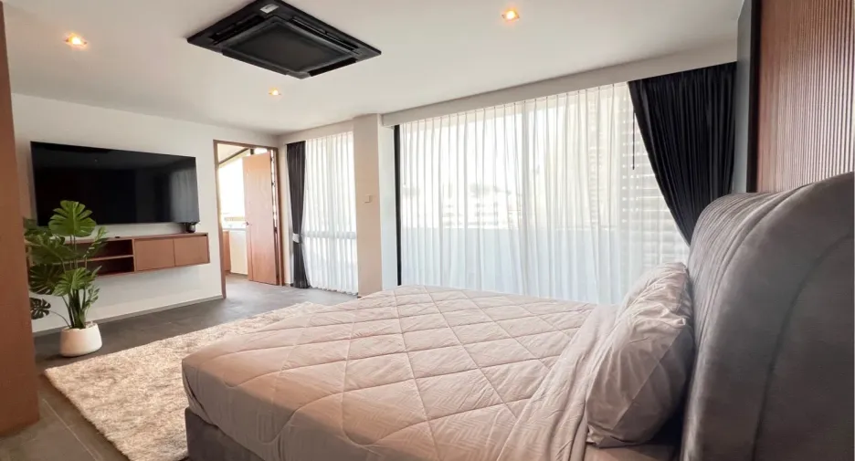 For sale 5 bedrooms condo in Bang Lamung, Chonburi