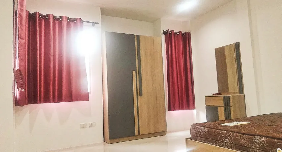 For sale and for rent 3 bedrooms townhouse in Mueang Nakhon Si Thammarat, Nakhon Si Thammarat