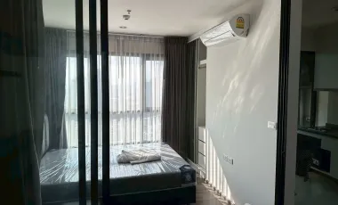 Condo en venta y en alquiler de estudio en Watthana, Bangkok