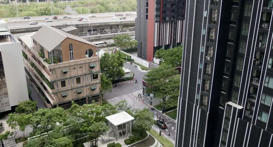 For sale studio condo in Huai Khwang, Bangkok