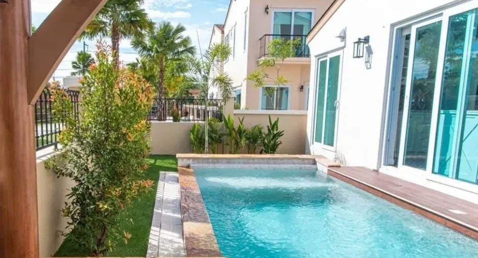 For rent 4 bedrooms house in Hat Yai, Songkhla