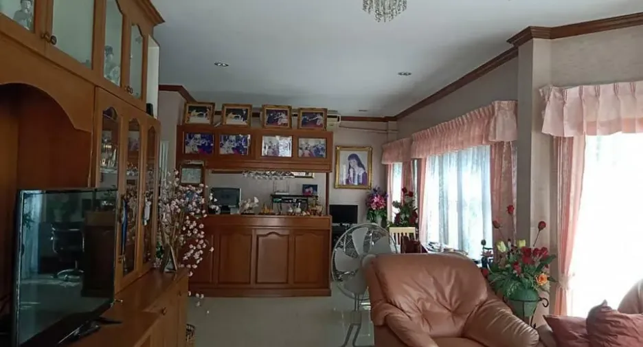 Продажа 3 спальни дом в Банг Кхен, Бангкок