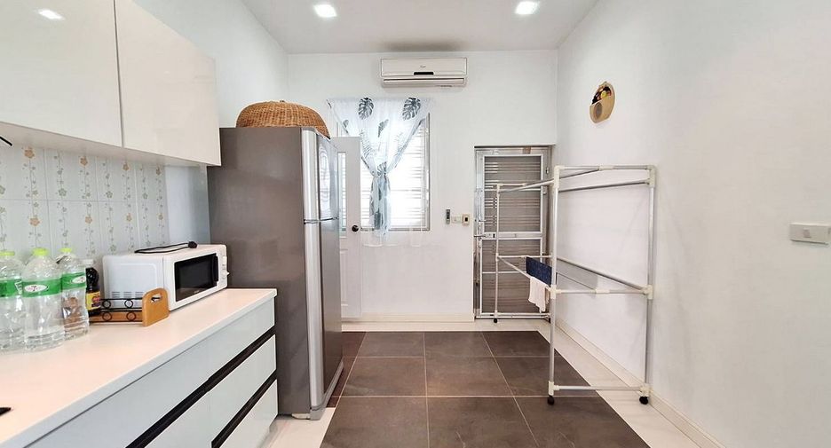 For sale 3 bedrooms house in Mueang Udon Thani, Udon Thani