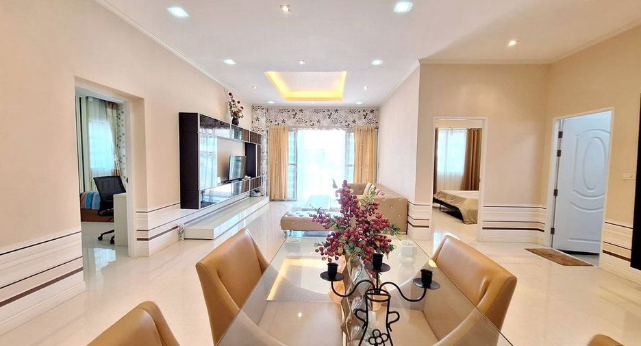 For sale 3 bedrooms house in Mueang Udon Thani, Udon Thani