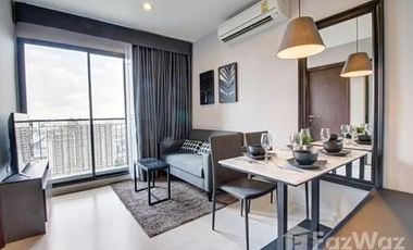 À vendre et à louer 2 chambres condo à Huai Khwang, Bangkok
