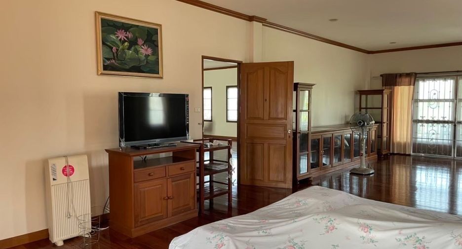 For sale 5 bedrooms house in Pran Buri, Prachuap Khiri Khan
