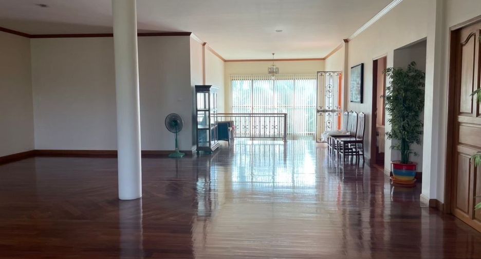 À vendre 5 chambres maison à Pran Buri, Prachuap Khiri Khan