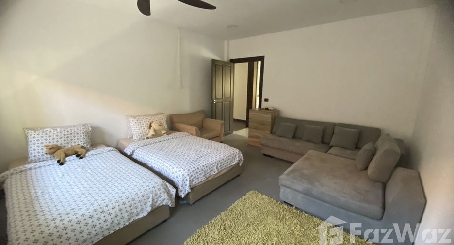 For sale 3 ベッドルーム villa in Sattahip, Chonburi