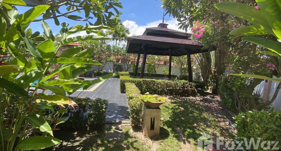 For sale 3 ベッドルーム villa in Sattahip, Chonburi