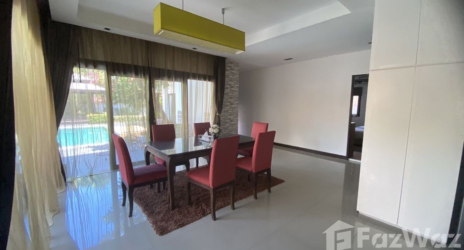 For sale 3 ベッドルーム villa in Sattahip, Chonburi