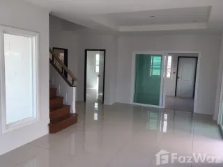 Villa zum Kauf mit 4 Zimmer in Prawet, Bangkok