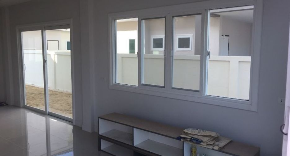 Villa en venta de 4 habitaciones en Prawet, Bangkok
