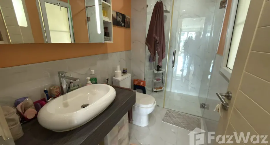 For sale 2 bedrooms condo in Mueang Phuket, Phuket