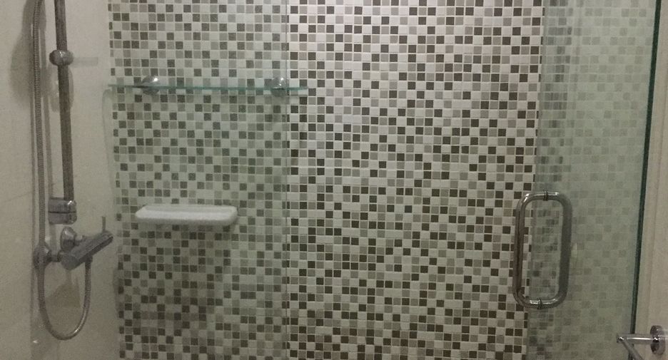 For sale and for rent 1 bed condo in Watthana, Bangkok