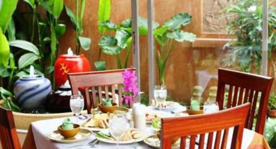 For sale 50 bedrooms hotel in Bang Lamung, Chonburi