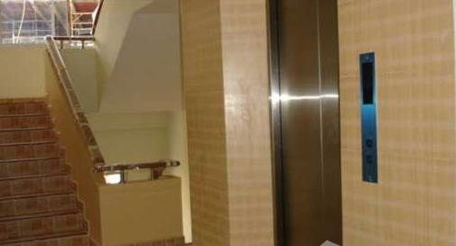 For sale 50 bedrooms hotel in Bang Lamung, Chonburi