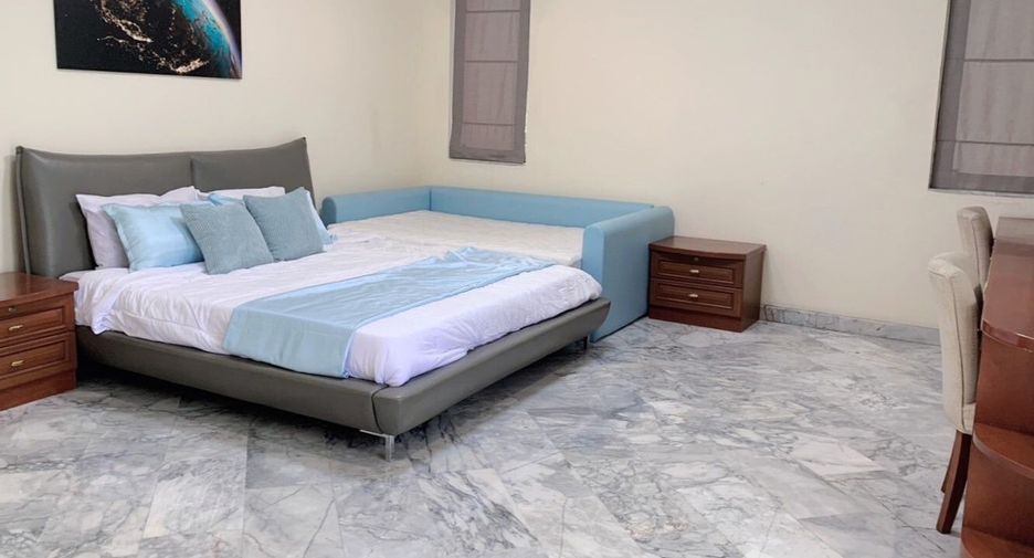 À vendre et à louer 4 chambres maison à Bang Lamung, Chonburi