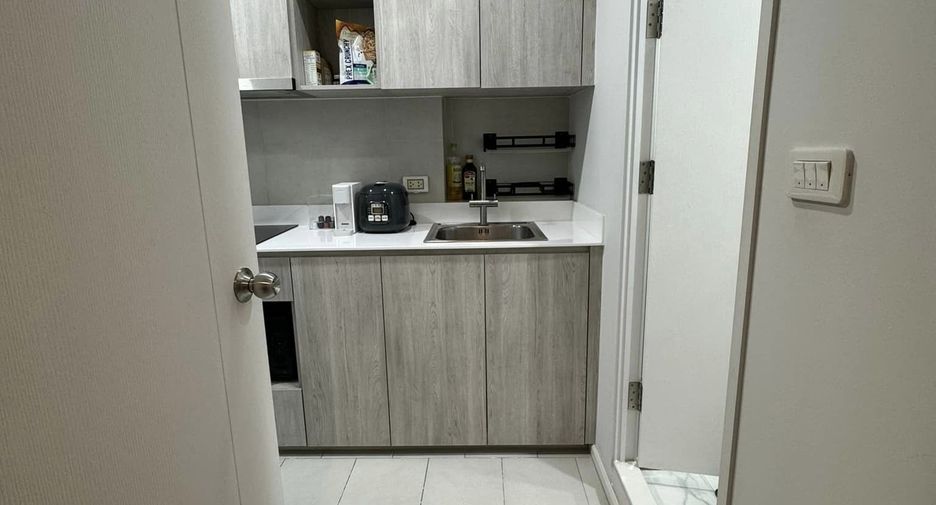 For sale 1 bed condo in Chatuchak, Bangkok