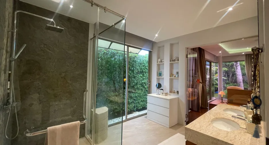 Villa en venta de 4 habitaciones en Thalang, Phuket