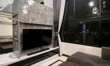 Продажа и аренда 1 кровать кондо в Сатхон, Бангкок