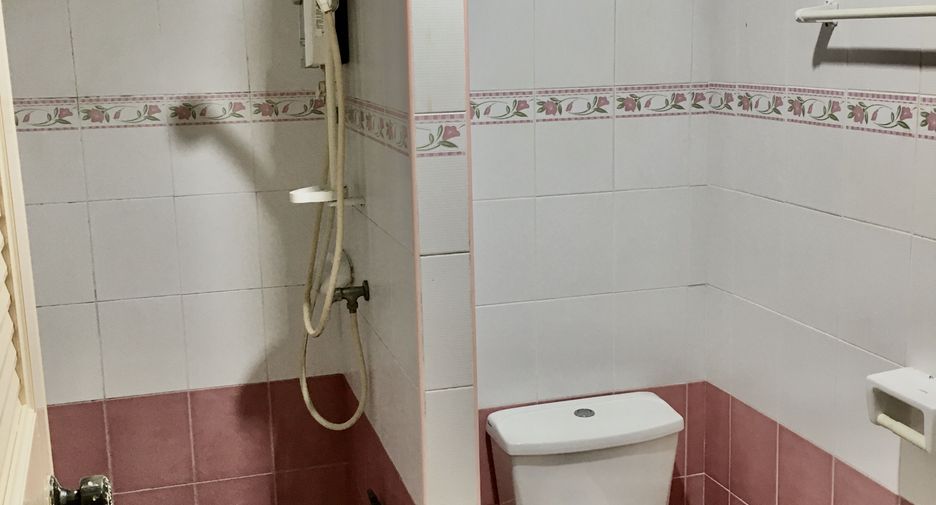 For sale studio condo in Hat Yai, Songkhla