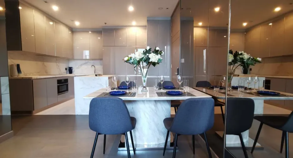 For sale and for rent 2 bedrooms condo in Watthana, Bangkok