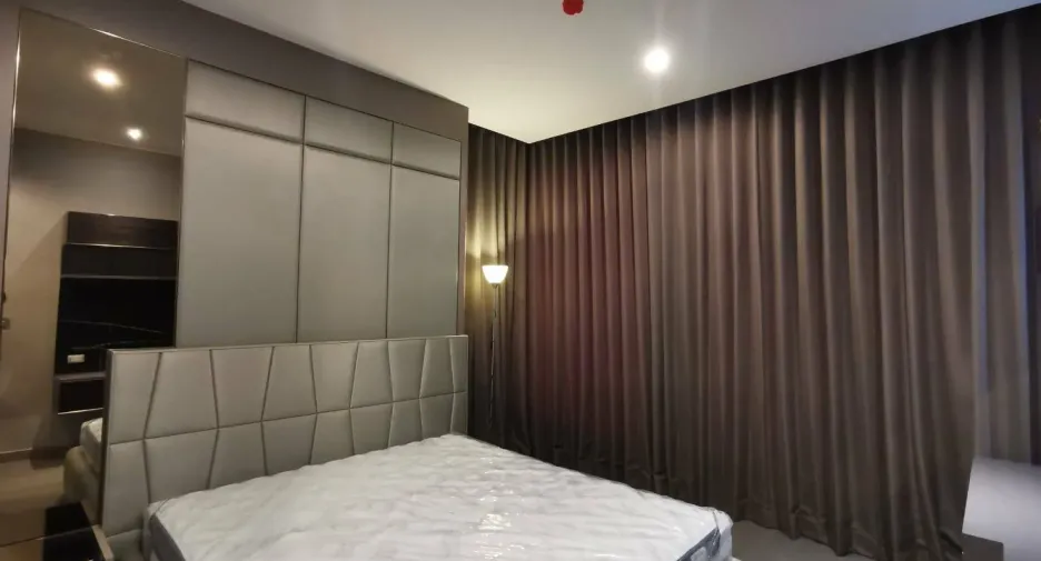 For sale and for rent 2 bedrooms condo in Watthana, Bangkok