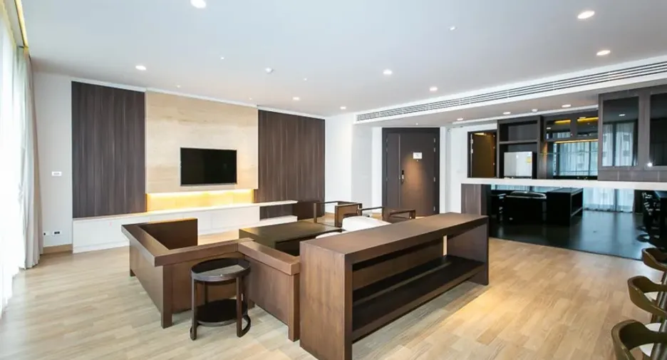 For sale 3 bedrooms condo in Suan Luang, Bangkok