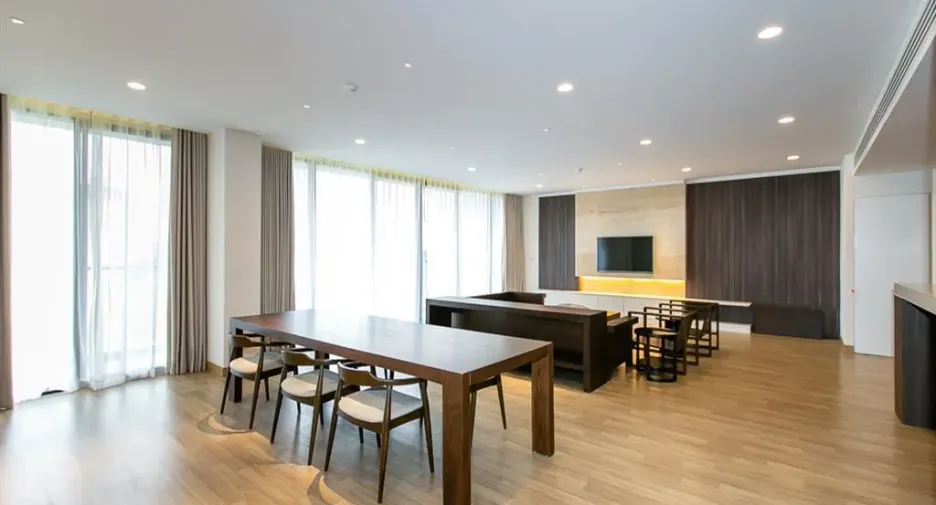 For sale 3 bedrooms condo in Suan Luang, Bangkok