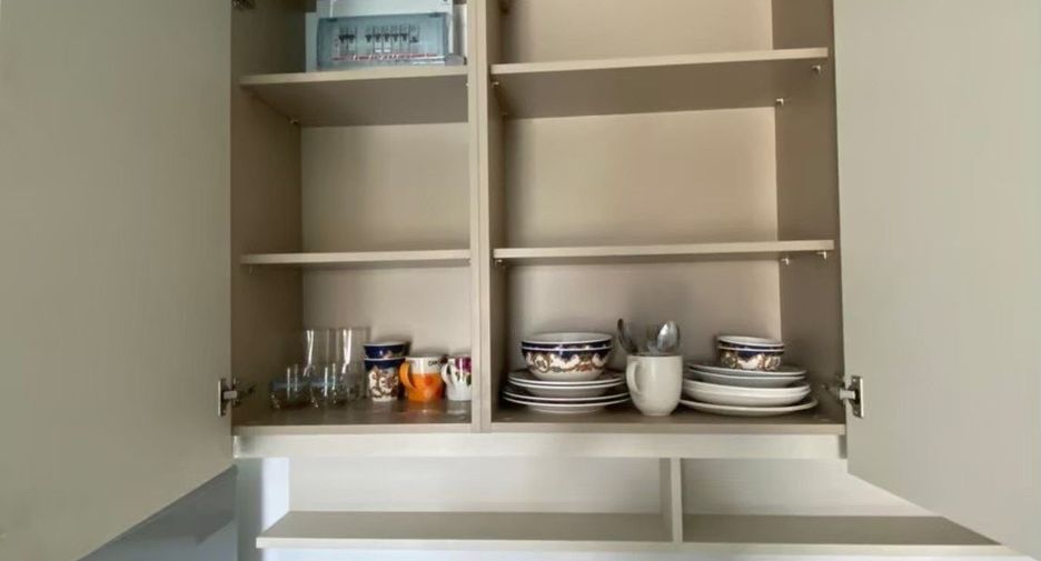 For sale and for rent 1 bed condo in Huai Khwang, Bangkok