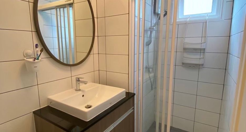 For sale and for rent 1 bed condo in Huai Khwang, Bangkok