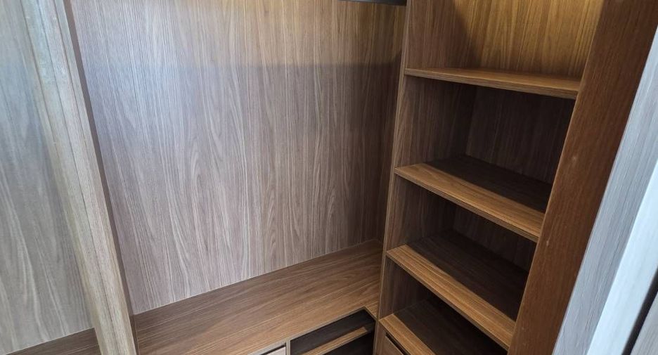 Condo en venta de estudio en Khlong Toei, Bangkok