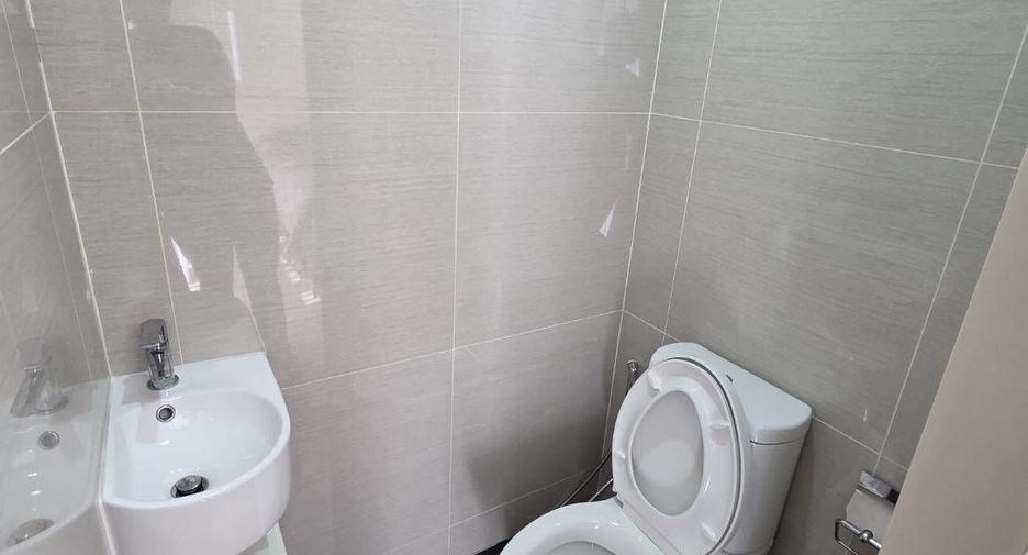 Condo en venta de estudio en Khlong Toei, Bangkok