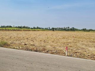 Terreno en venta en Cha Am, Phetchaburi