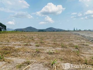 Terreno en venta en Cha Am, Phetchaburi